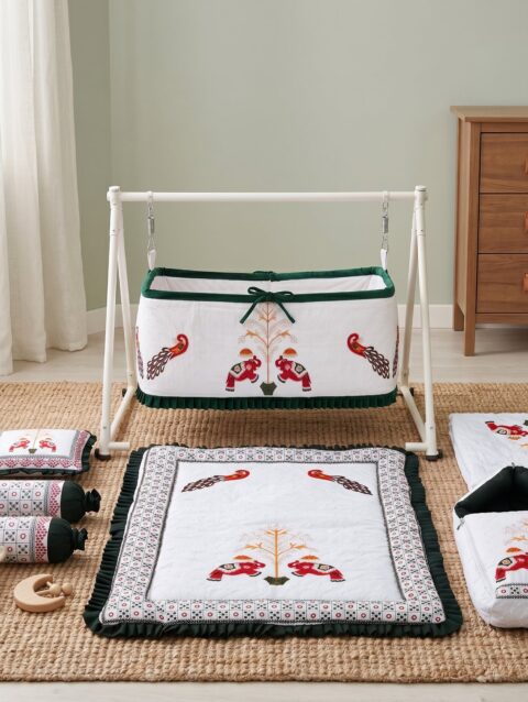 Kaladee Complete 7 Piece Embroidery Bedding Set Essentials Combo for Baby 0-6 Months